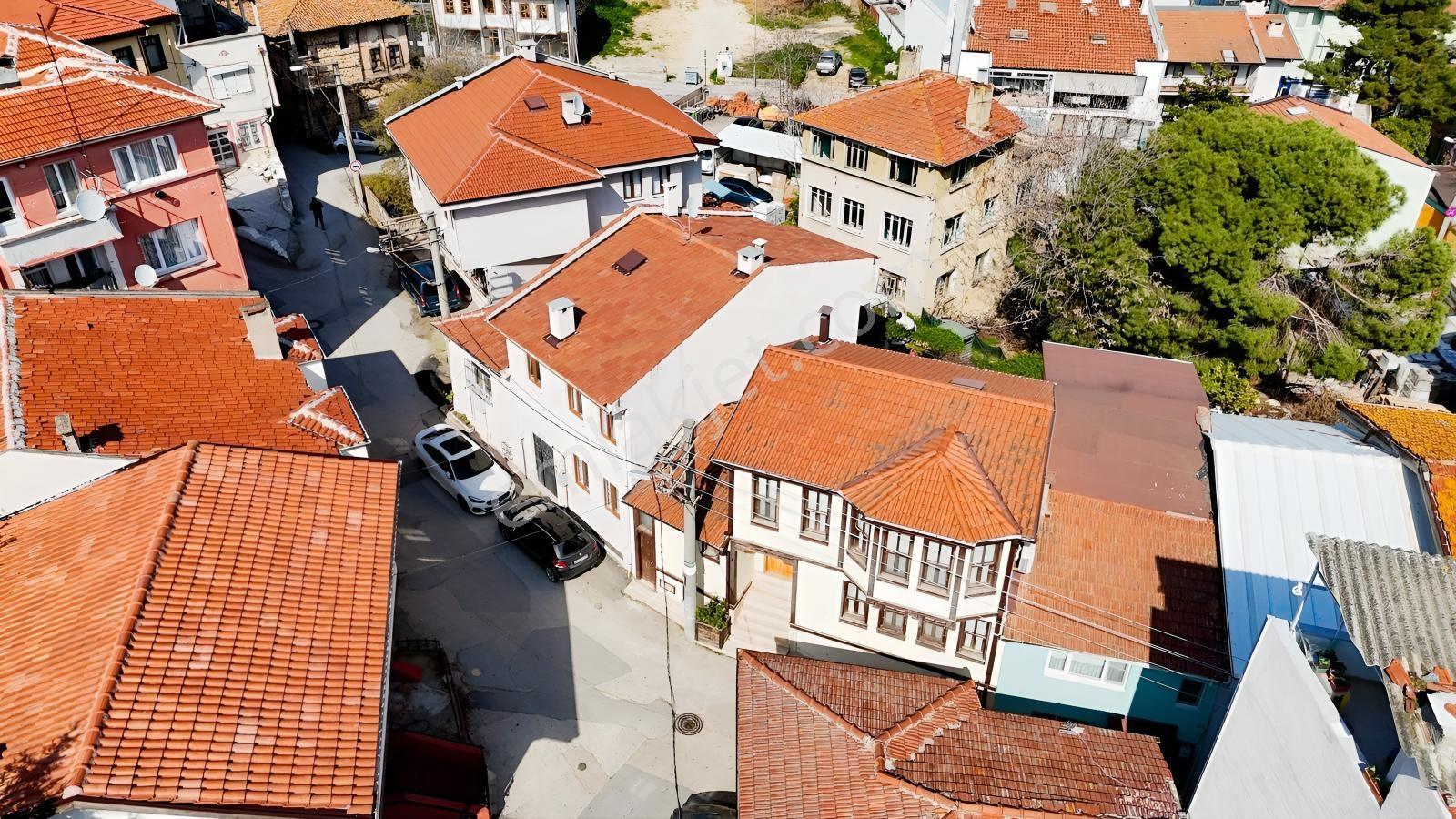 Mudanya Merkezde Sahile 200 Metre Yürüme Mesafesinde Bahçeli - Görsel 3