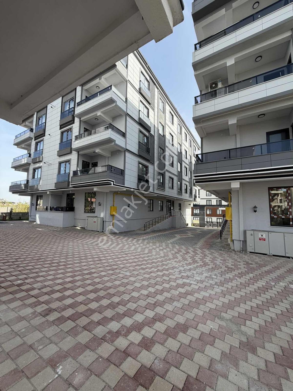 Çamlıtepede Kiralık Lüks 2+1 Geniş Ve Ferah Daire - Görsel 11