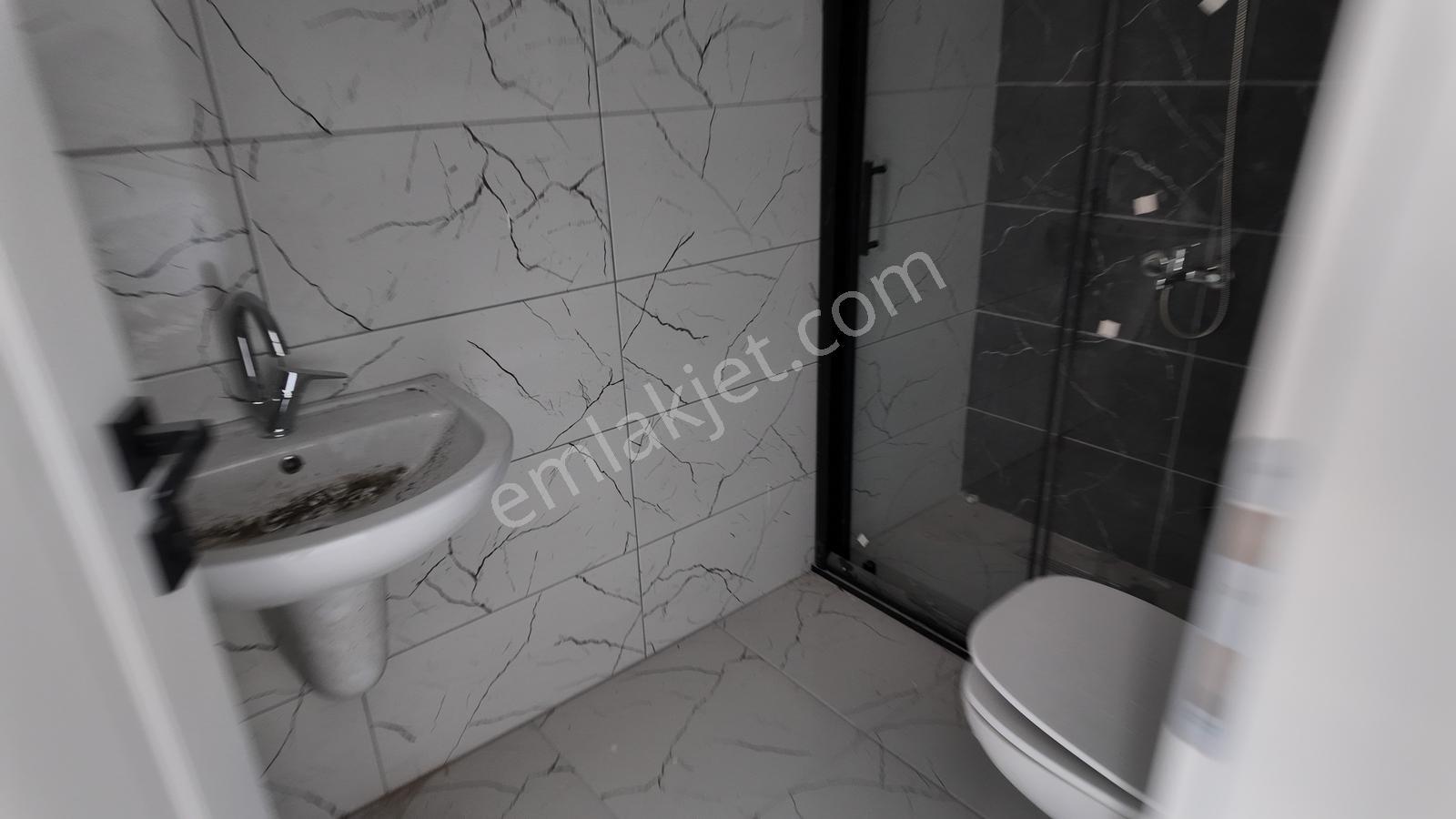 Karşıyakada Sıfır, Deniz Cepheli, Site İçerisinde 3+1 Fırsatı - Görsel 15