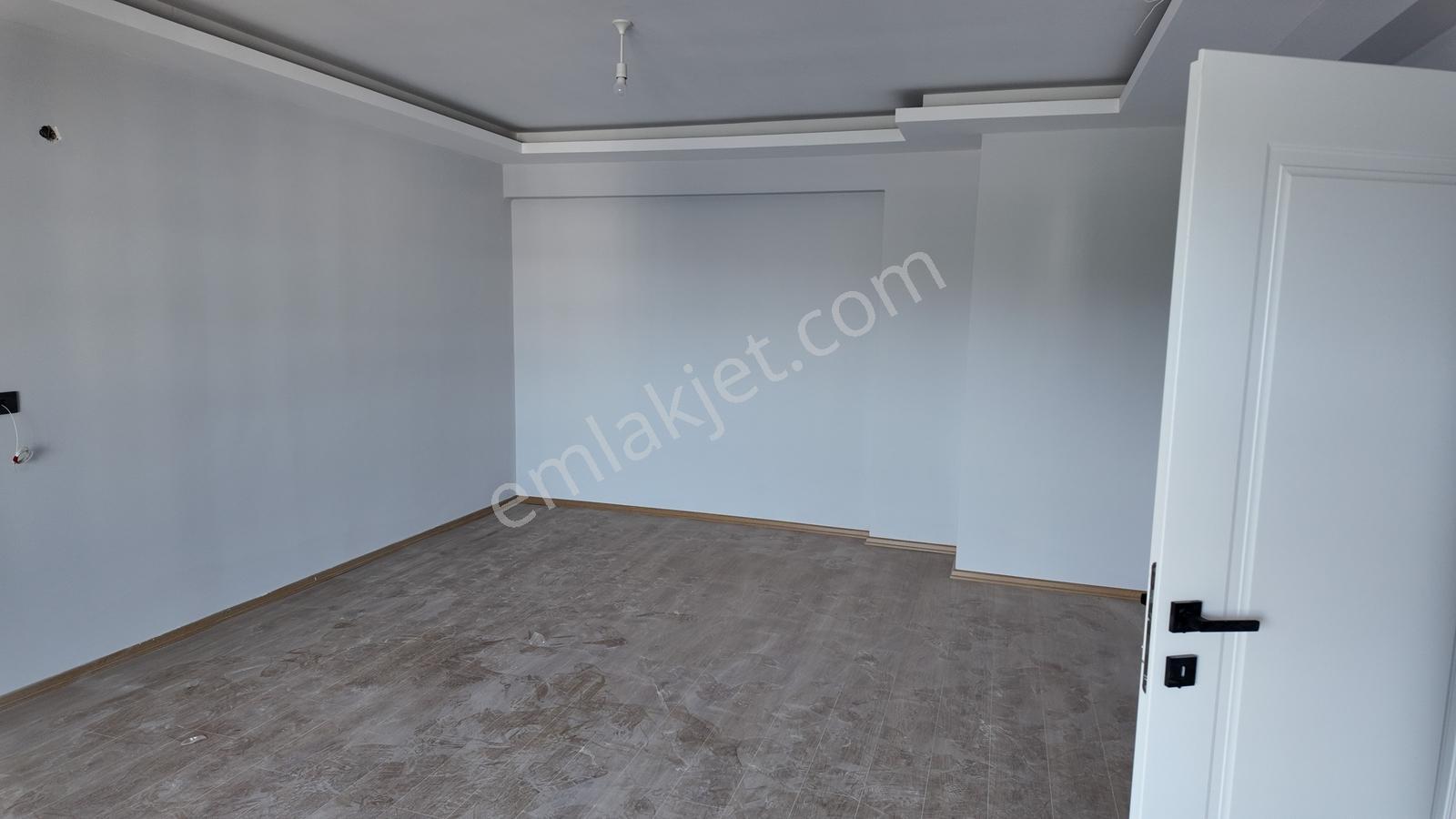 Karşıyakada Sıfır, Deniz Cepheli, Site İçerisinde 3+1 Fırsatı - Görsel 11