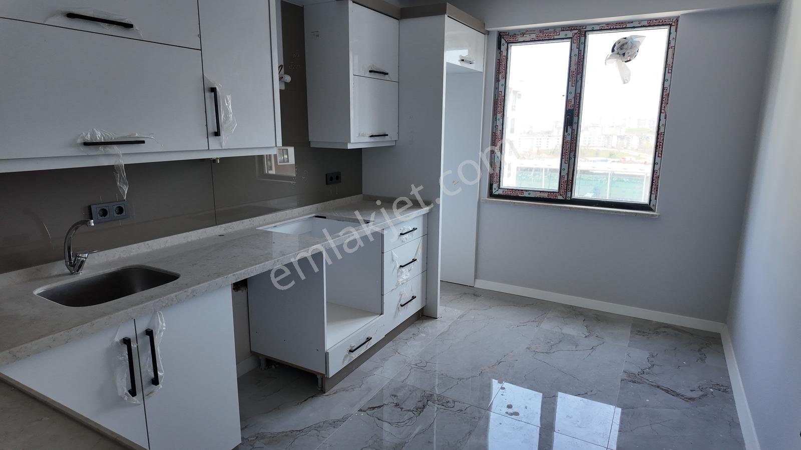 Karşıyakada Sıfır, Deniz Cepheli, Site İçerisinde 3+1 Fırsatı - Görsel 4