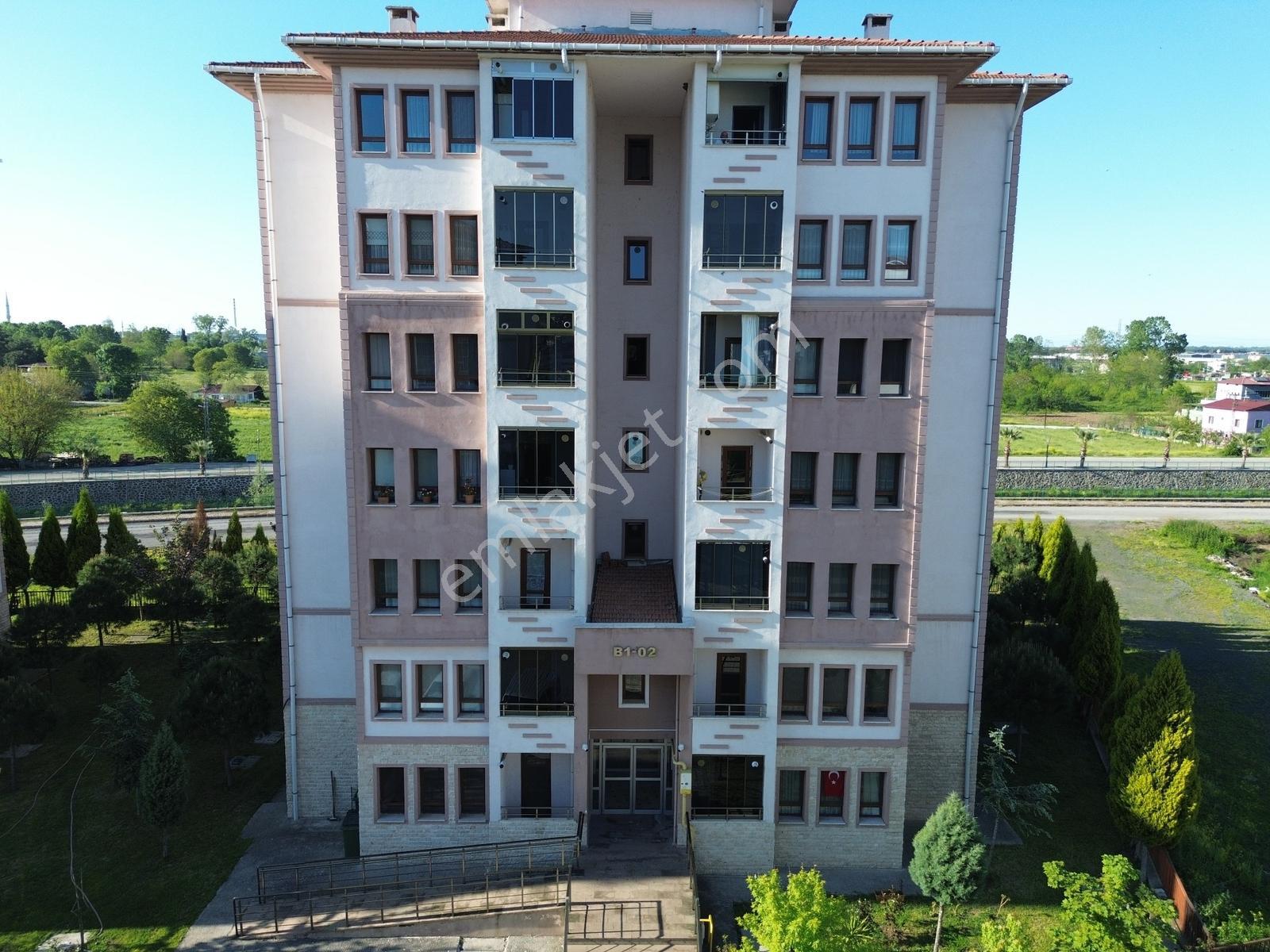 Yağmur Emlaktan Toki'de Satılık Yüksek Giriş 75 M2 Net 2+1 Daire