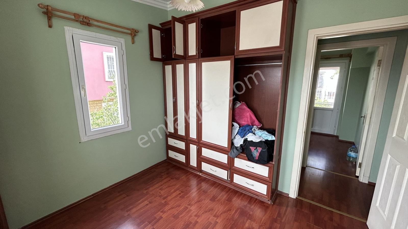Denizkent'te Doğa Manzaralı Önü Açık Ve Ferah Villa - Görsel 8