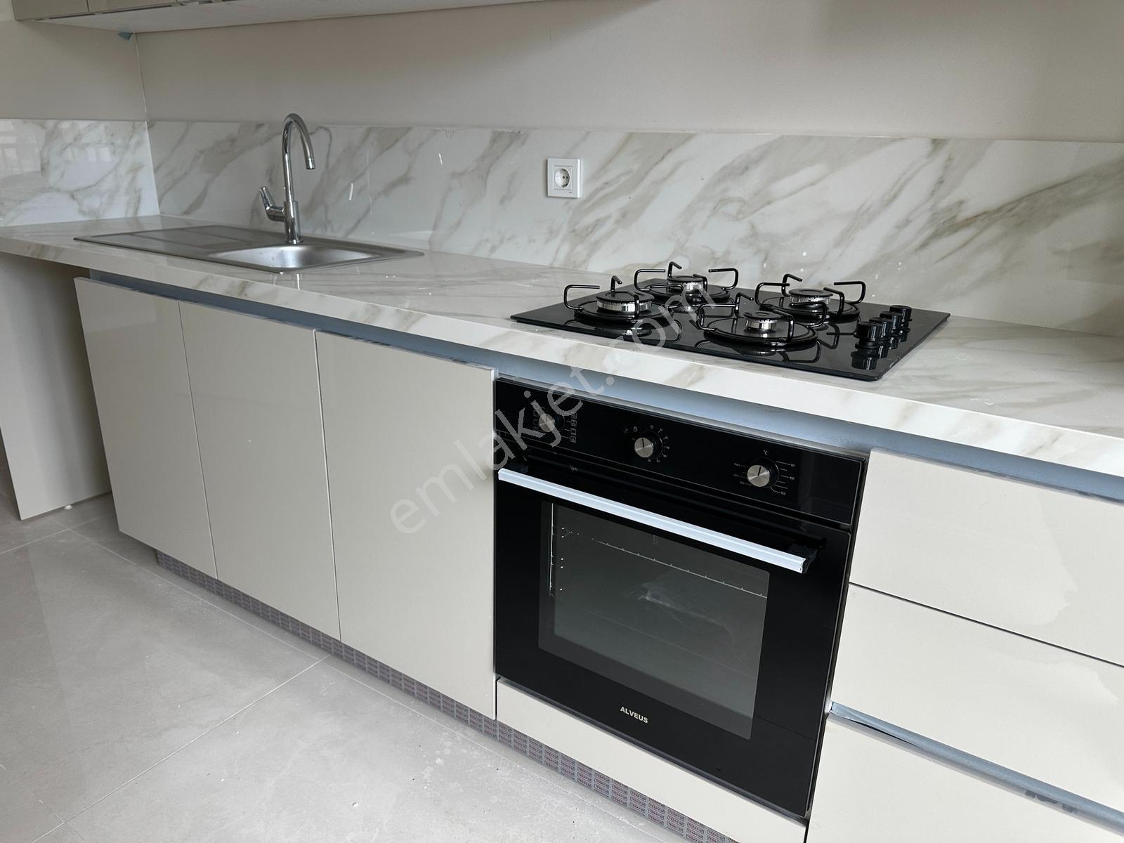 Envarev Çengelköy Satış Ve Kiralama Ofisinden Kiralık 3+1 Daire - Görsel 26