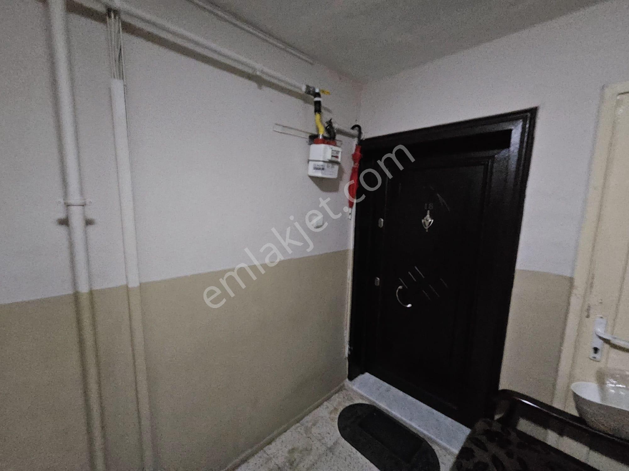 İzkent Yedigöller Merkez'de 5.katdoğalgaz'lı 2+1 Arakat Daire - Görsel 9