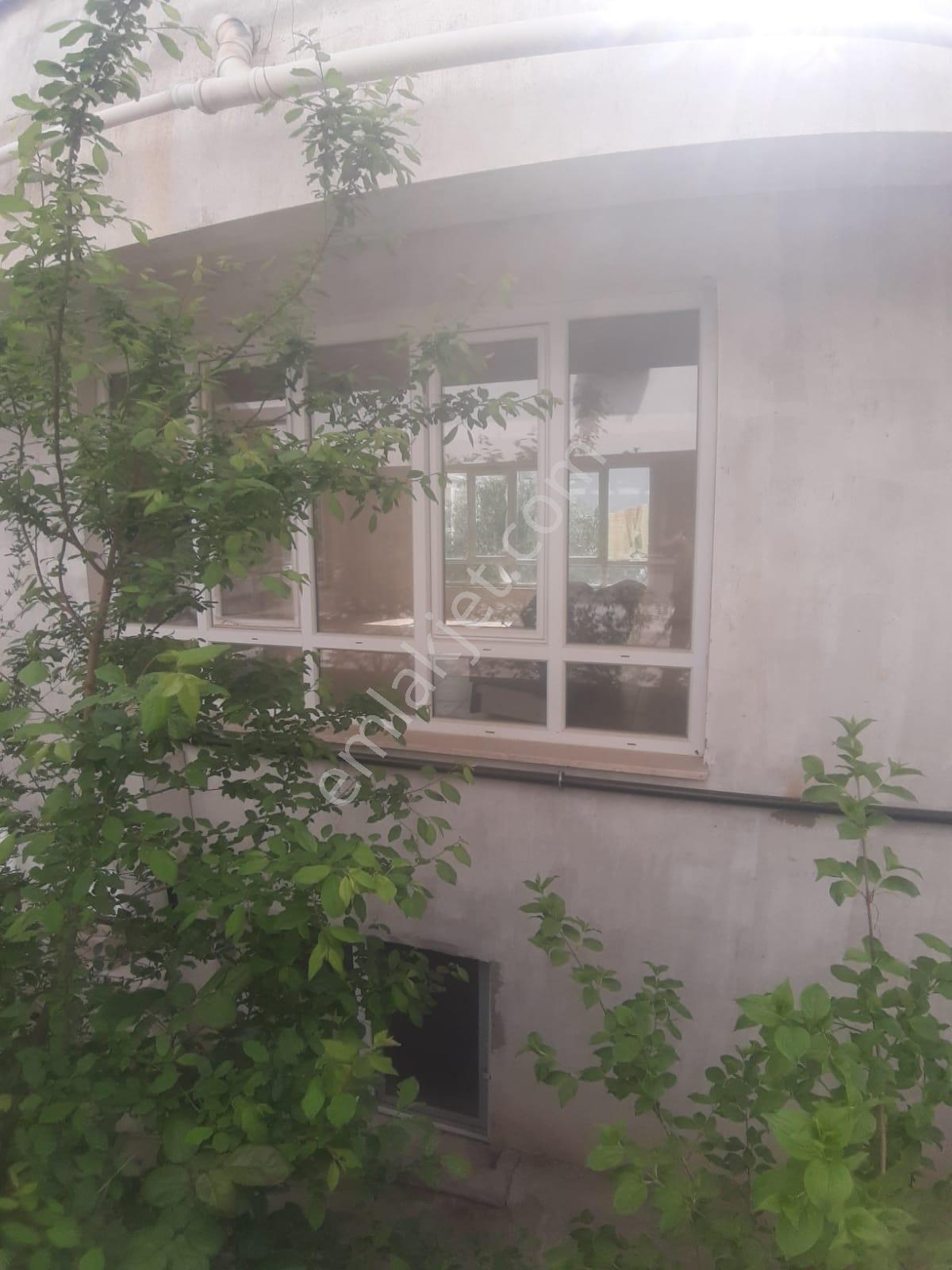 Bağbaşında Eski Yola Yakın Dükkan Ve Daire Bulunan Satılık Bina - Görsel 8