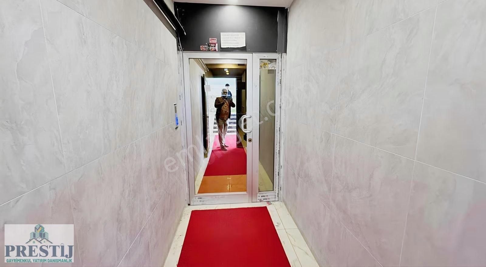Hastaneye 500 Metre 2 + 1 Eşyalı Kiralık Daire - Görsel 14