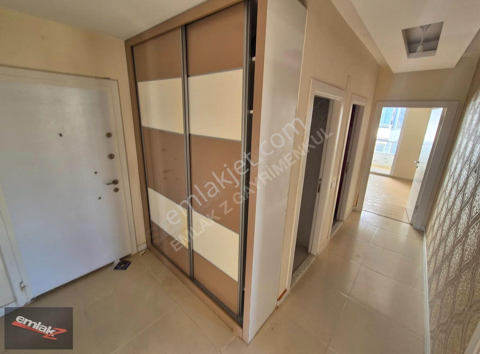 Havuzlu Site İçinde, 3 Cepheli Açık 2+1 Daire - Görsel 2