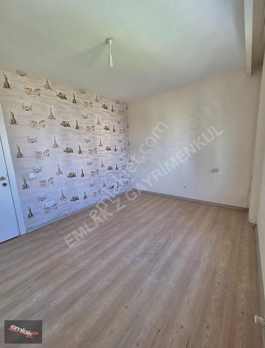 Havuzlu Site İçinde, 3 Cepheli Açık 2+1 Daire - Görsel 20