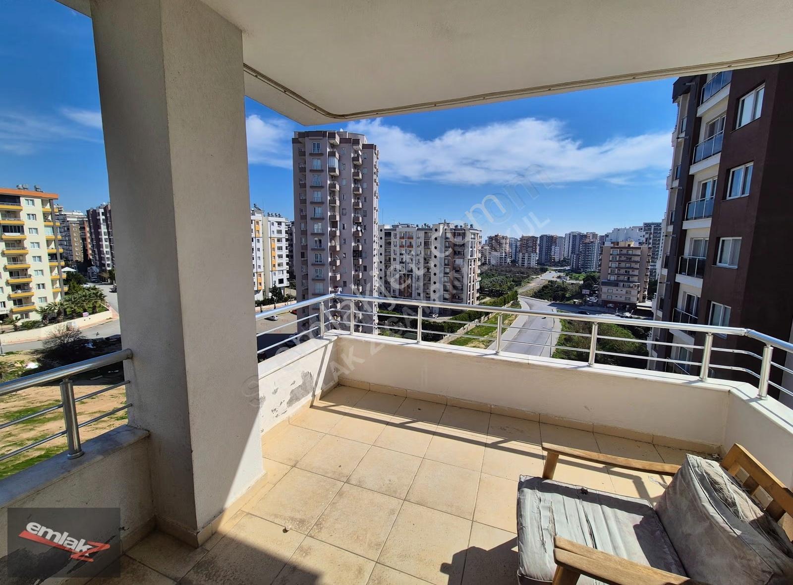 Havuzlu Site İçinde, 3 Cepheli Açık 2+1 Daire - Görsel 3