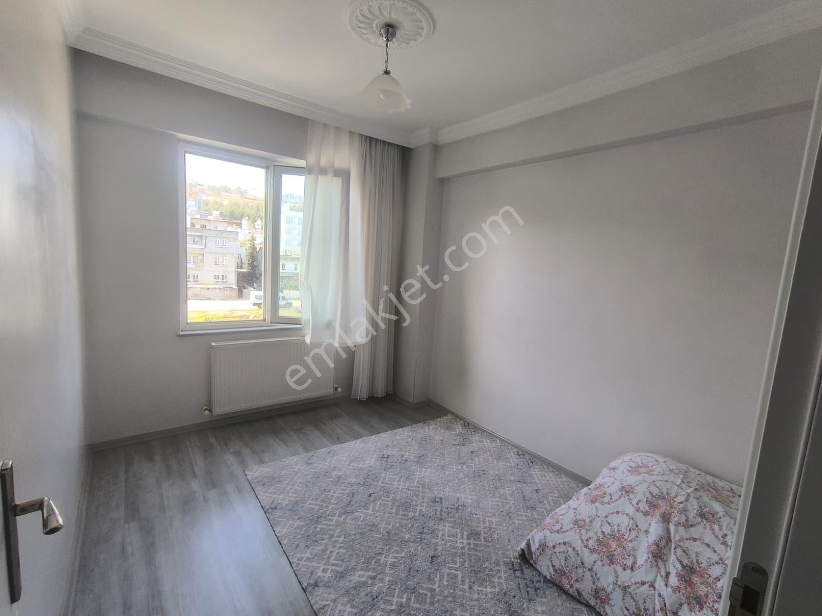 Adıyaman Malazgirt'te Satılık 4+1 Ferah Daire - Görsel 7