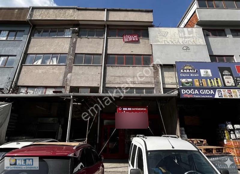 Gimat 5. Blok'da Geniş Blok 72'lik Kiralık Dükkan