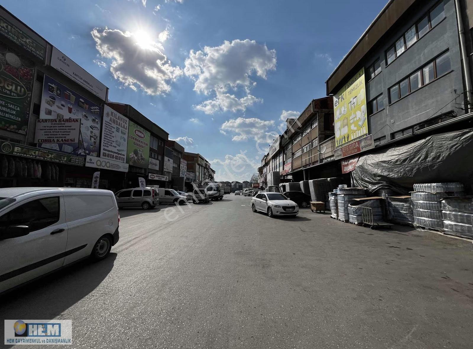 Gimat 5. Blok'da Geniş Blok 72'lik Kiralık Dükkan - Görsel 6