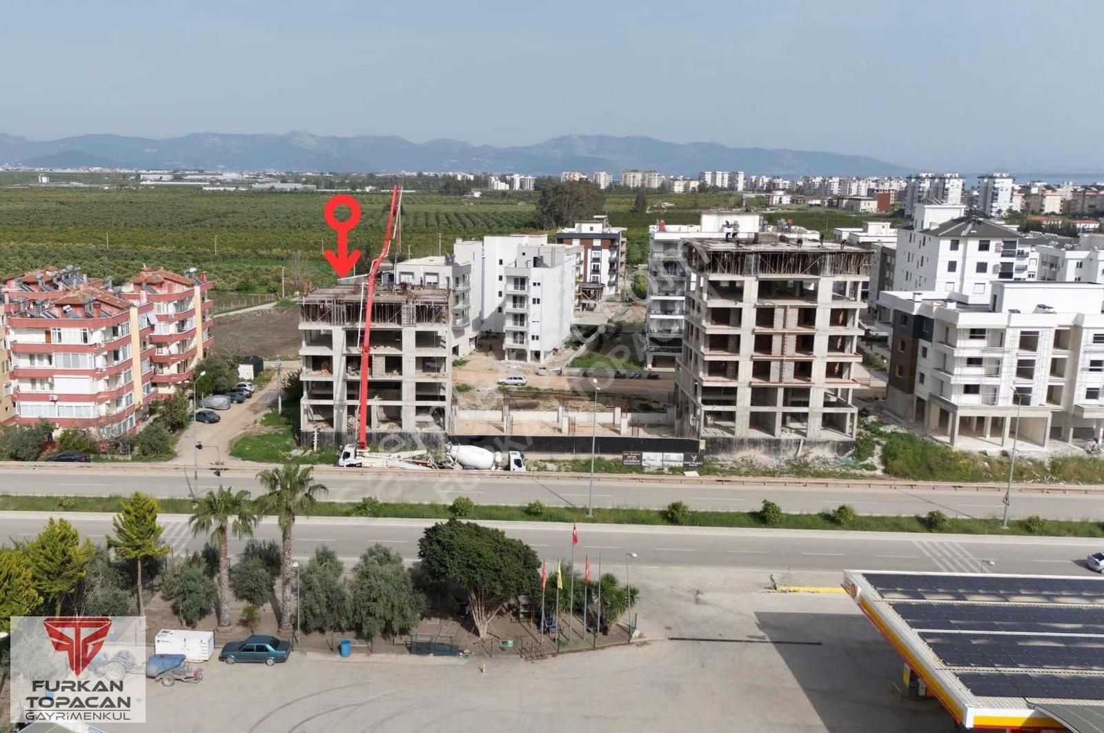 Finike Elmalı Ana Yolu Üzerinde Satılık 2+1 Lüks Daire