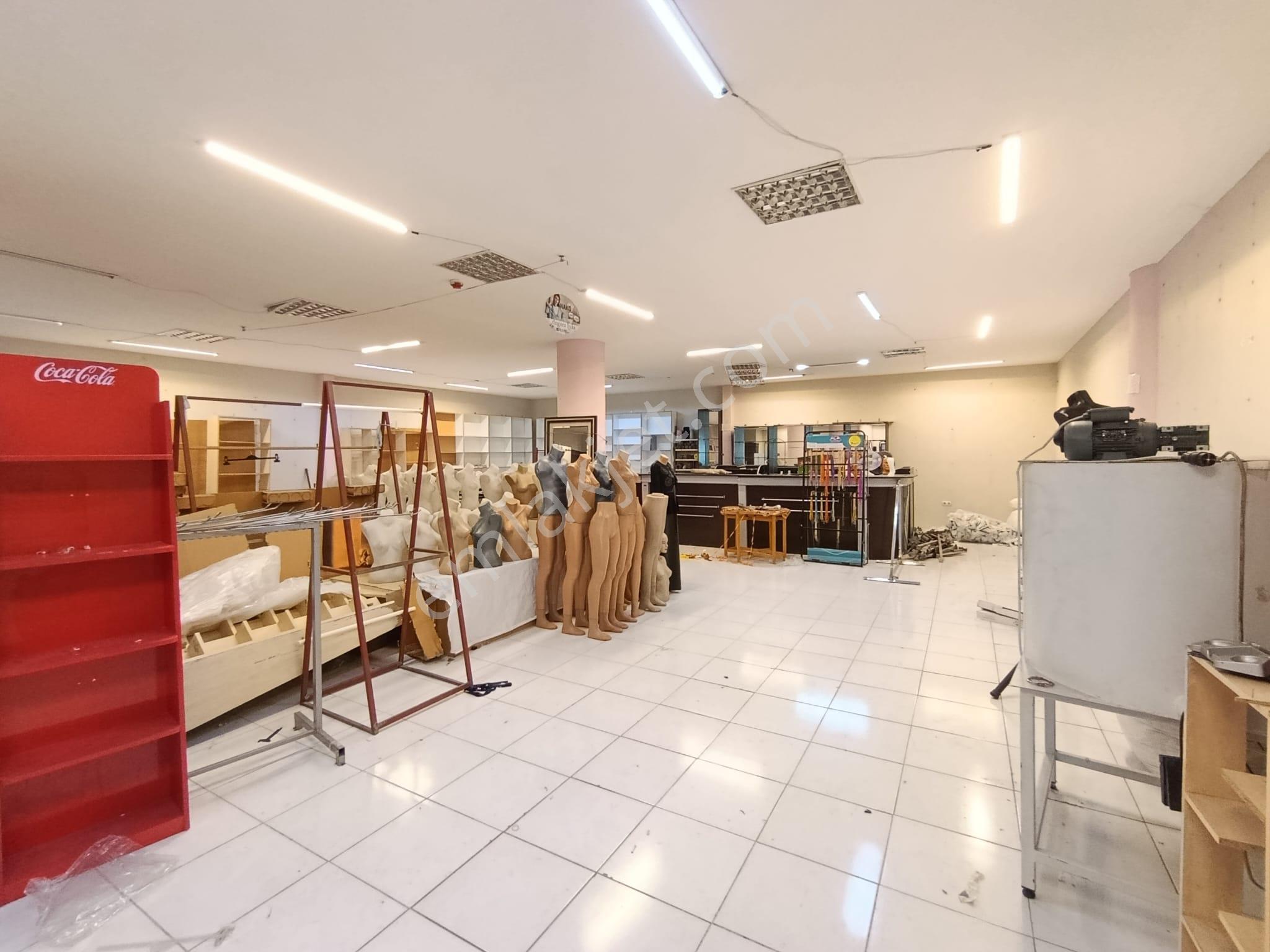 Yavusselim Tokide Satılık 200 Metre Dükkan - Görsel 3