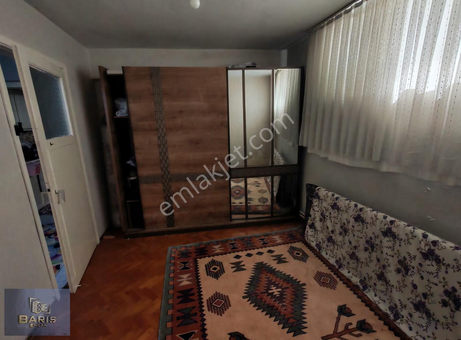 Barış Gayrimenkul'den Karaağaç'ta Giriş Kat 2+1 Daire. - Görsel 8