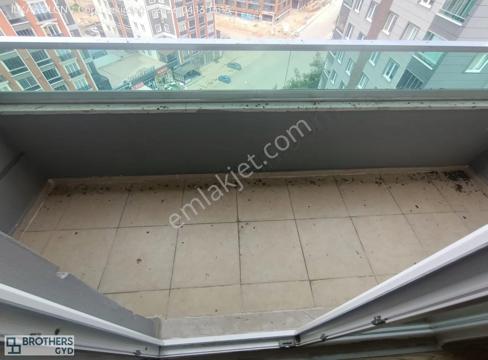 Brothersdan Hürriyet Mah.185m2 3+1 Arakat İskanlı Kiralık Daire - Görsel 21