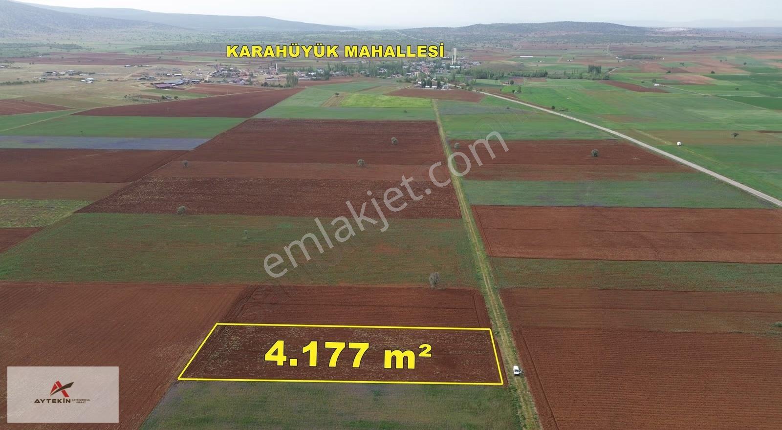 Akören Karahüyük Mahallesinde Yola Sıfır 4.177 M² Müstakil Tarla - Görsel 7