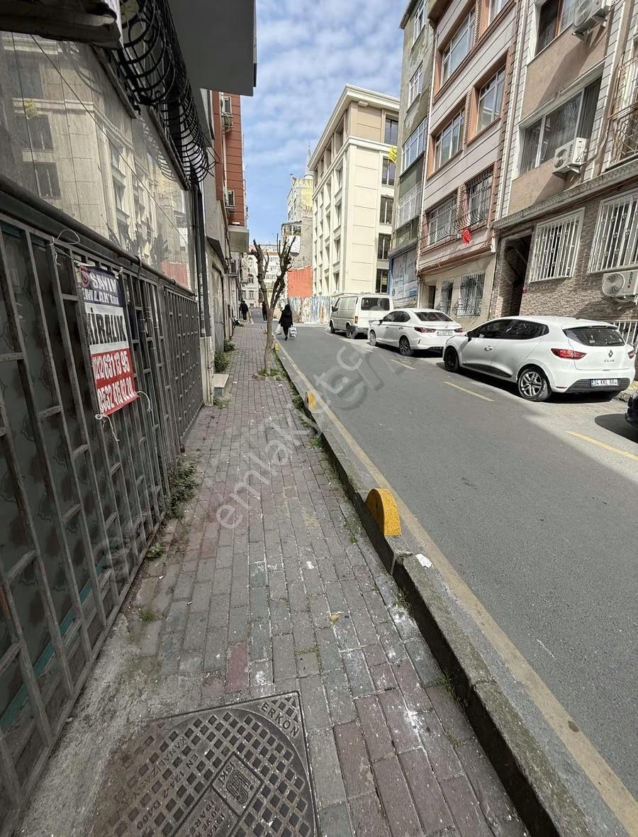 Fatih Akşemsettin Mah Kıralık Dükkan - Görsel 17