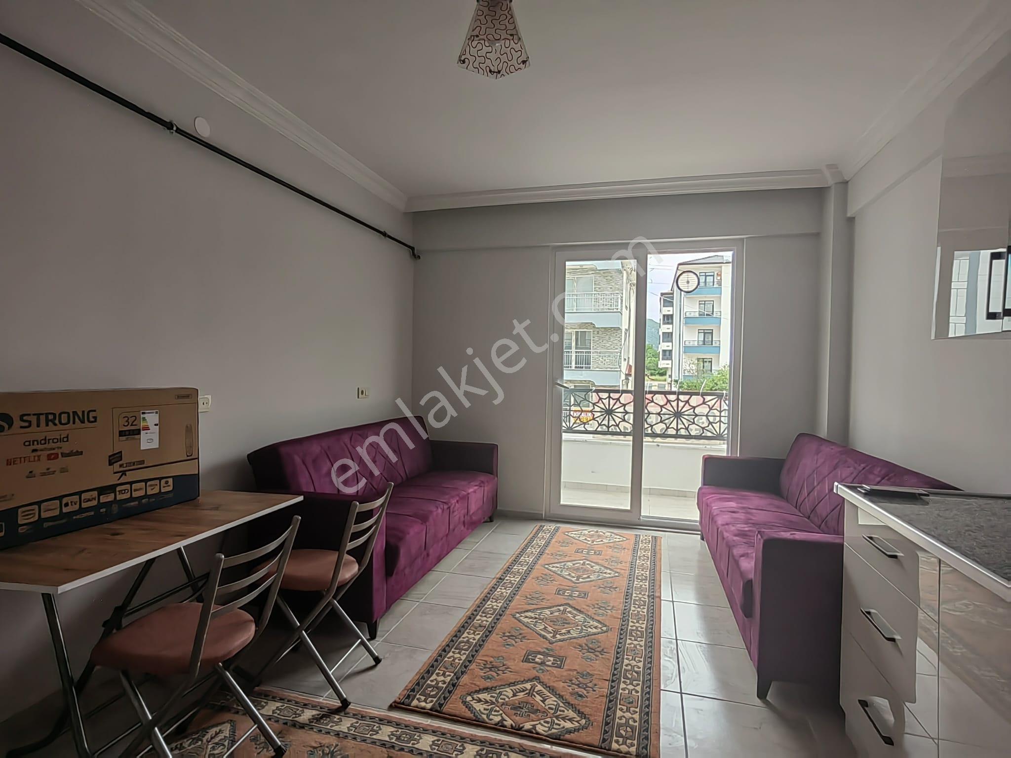 Nasreddinden Yeni Hastane Civarı Kiralık 1+1 Eşyalı Sıfır Daire