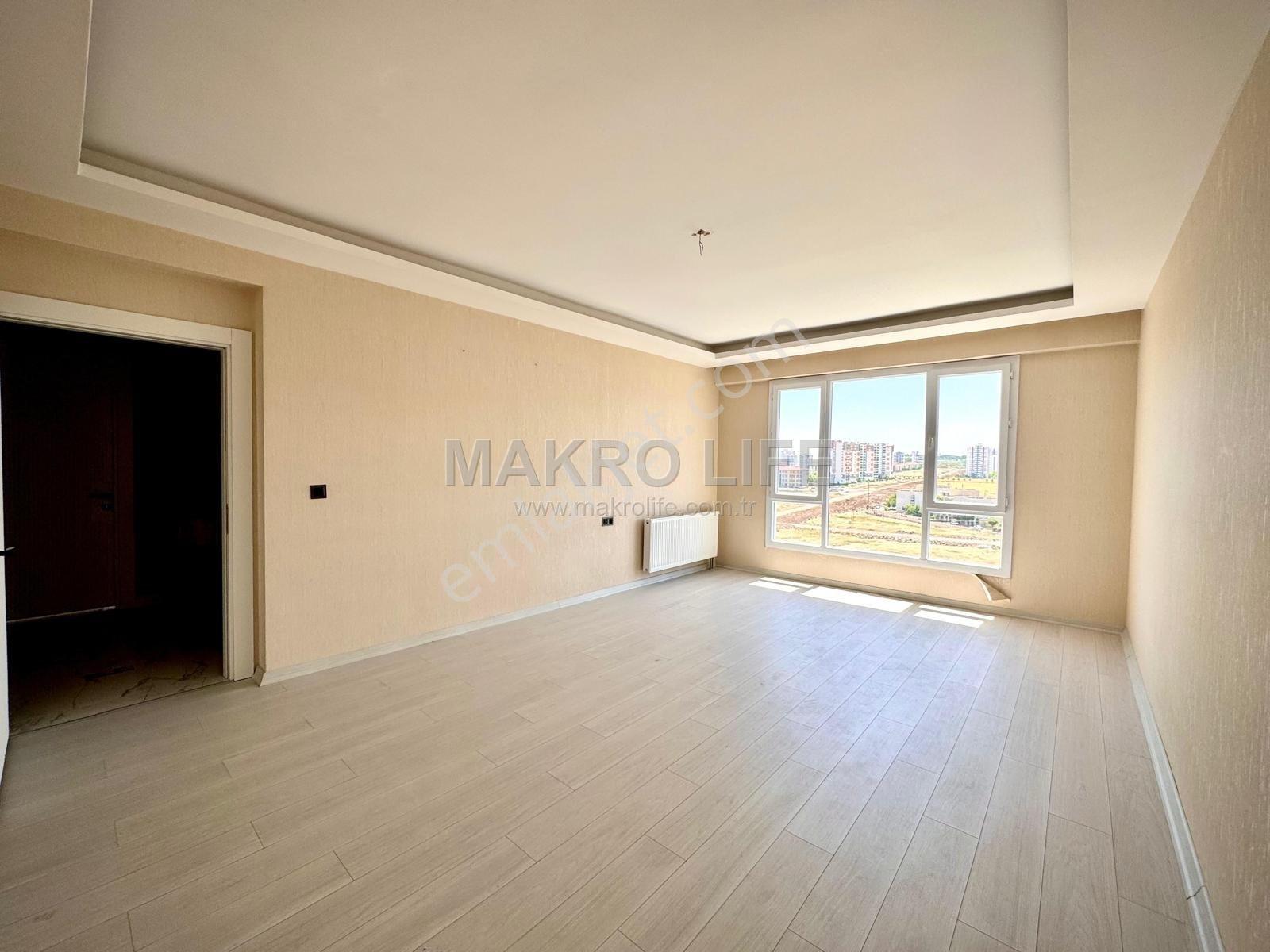 Winstown Civarı 3,5+1 Acil Satılık Lüx Daire - Görsel 13