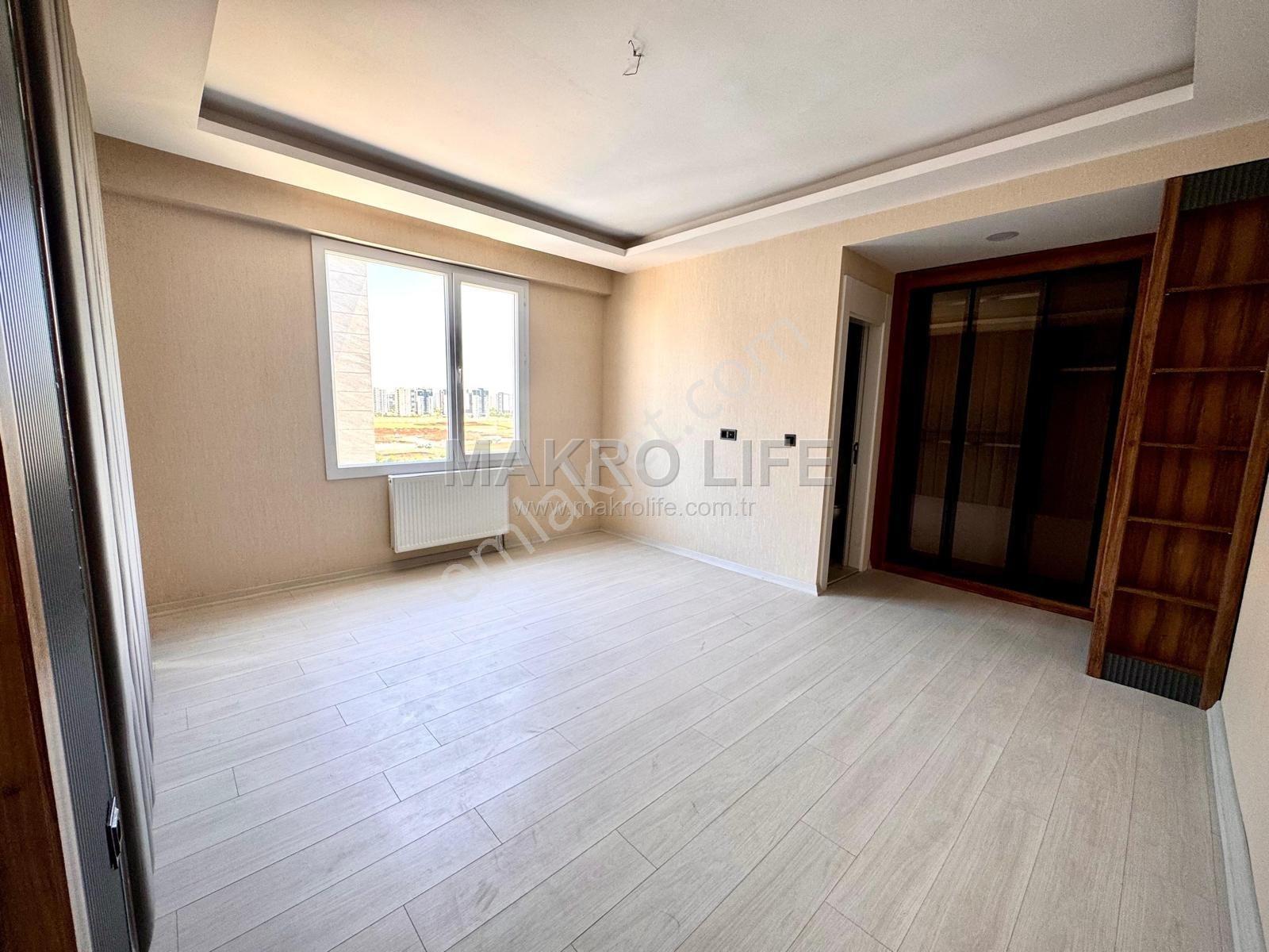 Winstown Civarı 3,5+1 Acil Satılık Lüx Daire - Görsel 9