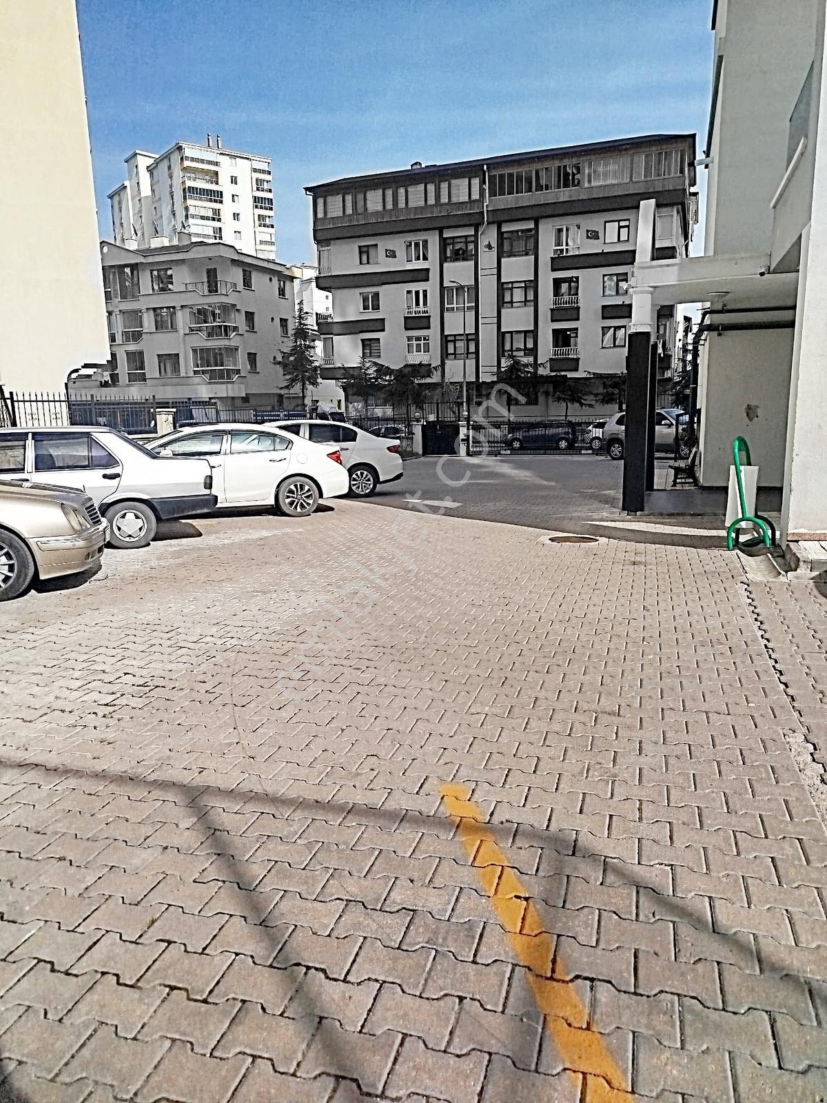 Kaletepe Erol Kaya Cad. Site İçi Ful Yapılı İskanlı Güney Cephe - Görsel 29