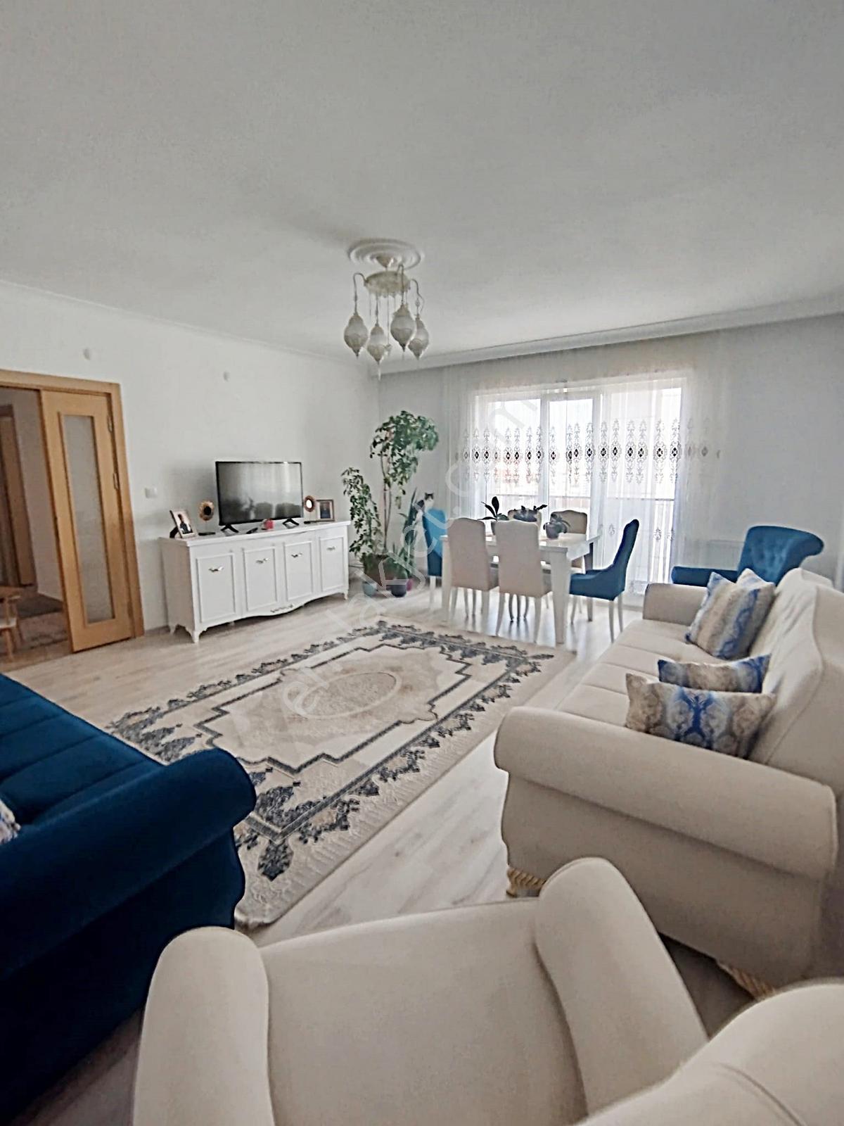 Kaletepe Erol Kaya Cad. Site İçi Ful Yapılı İskanlı Güney Cephe - Görsel 13