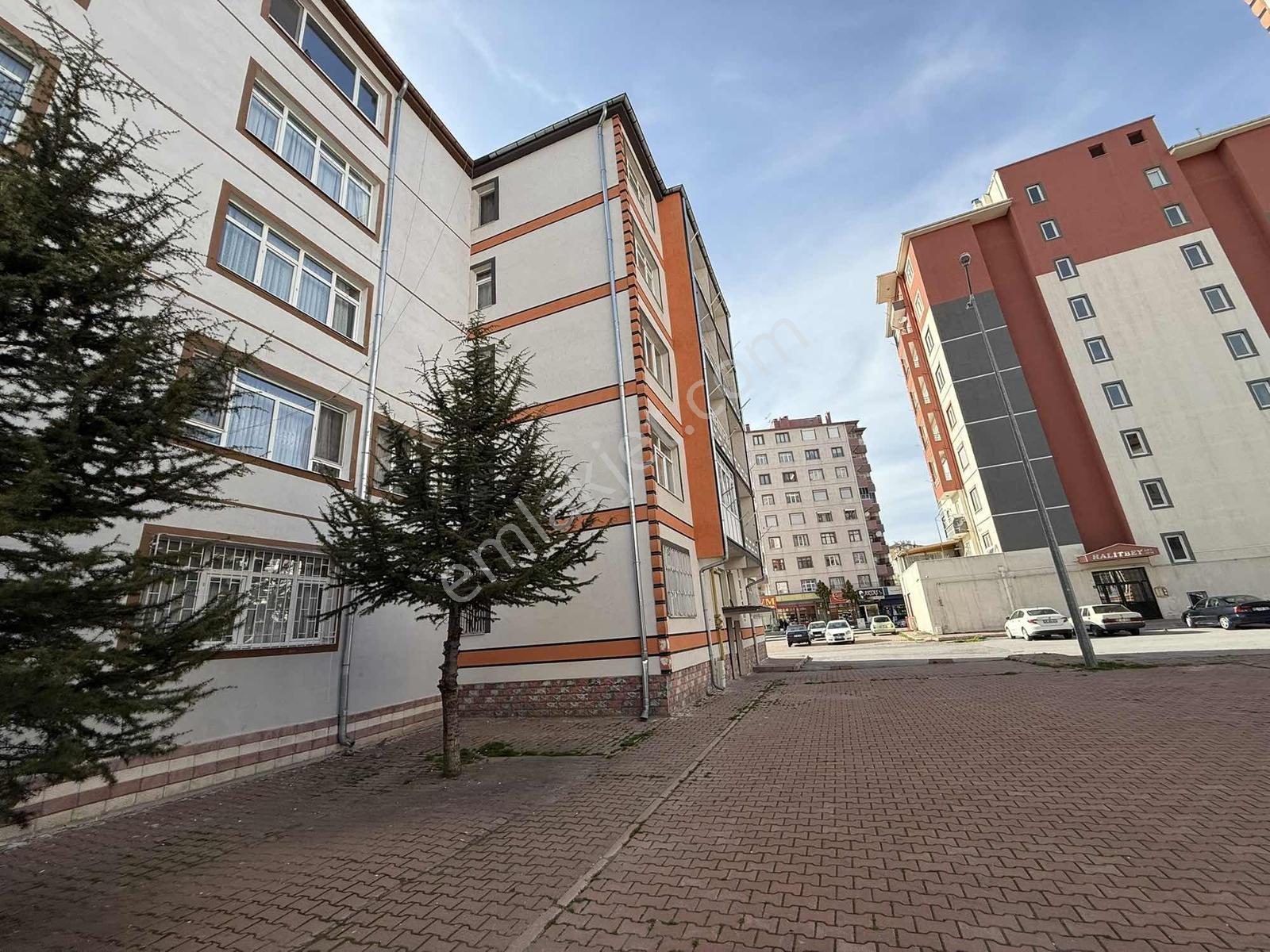 Yenişehir Mahallesinde 2+1 Kiralık Daire - Görsel 21