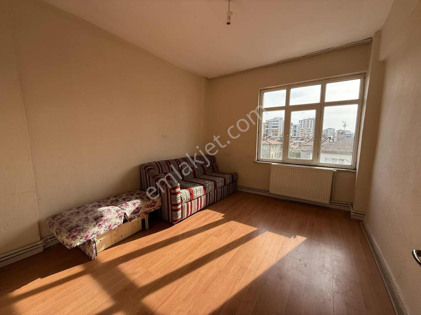 Yenişehir Mahallesinde 2+1 Kiralık Daire - Görsel 12