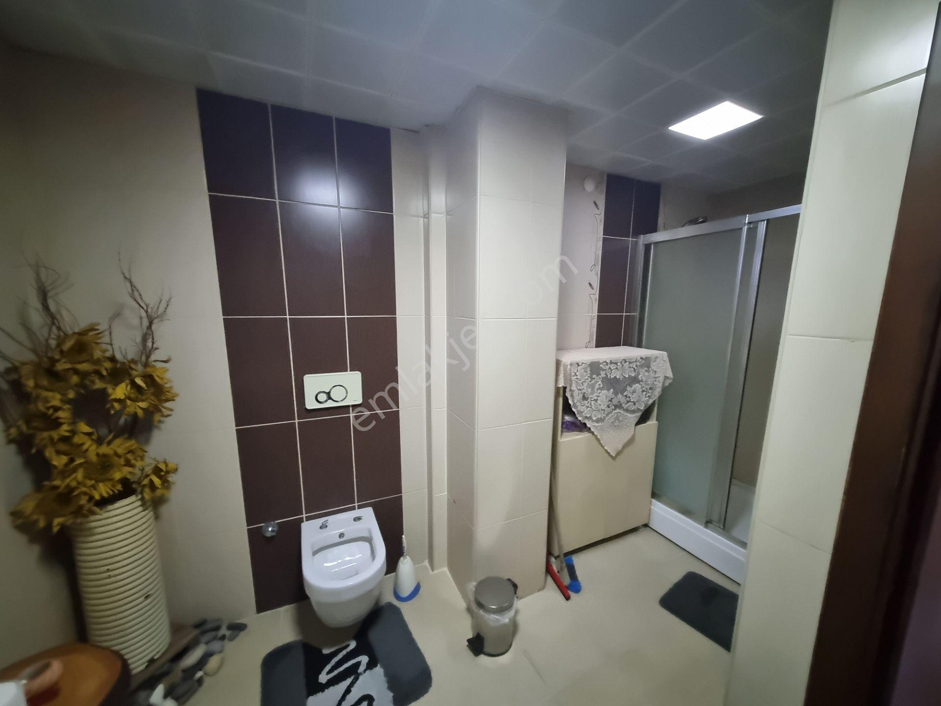 Lüks Yapılı - Metroya Yürüme Mesafesinde 7 Dk-teraslı -5+1 Daire - Görsel 31