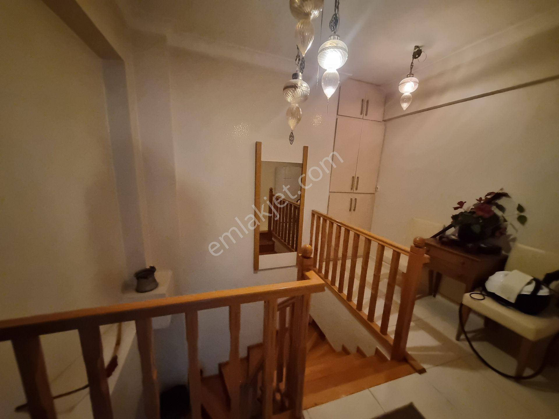 Lüks Yapılı - Metroya Yürüme Mesafesinde 7 Dk-teraslı -5+1 Daire - Görsel 29