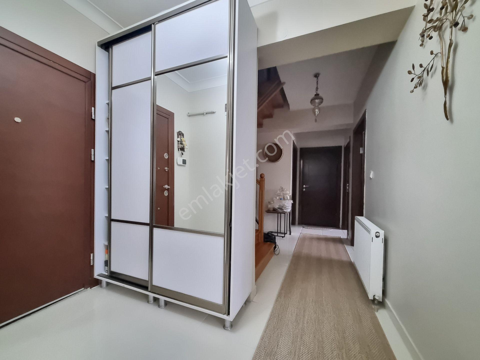 Lüks Yapılı - Metroya Yürüme Mesafesinde 7 Dk-teraslı -5+1 Daire - Görsel 25