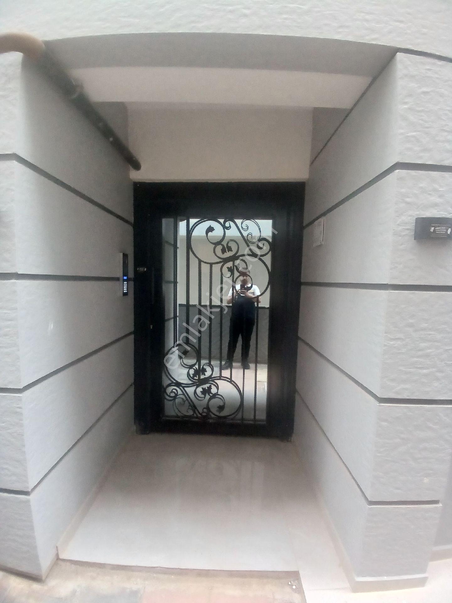 Bakırçay Üniversitelerine Yürüme Mesafesinde Sıfır Lüx Daire - Görsel 3