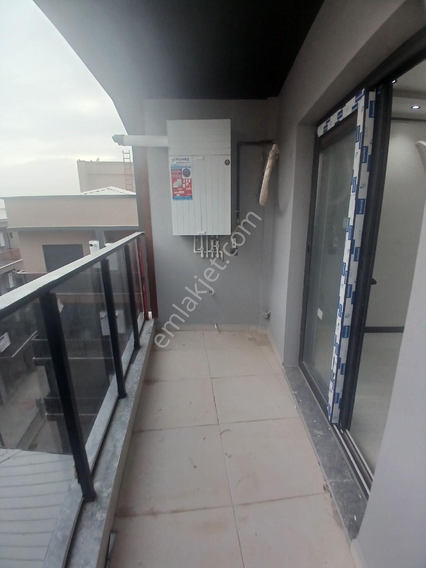 Bakırçay Üniversitelerine Yürüme Mesafesinde Sıfır Lüx Daire - Görsel 12