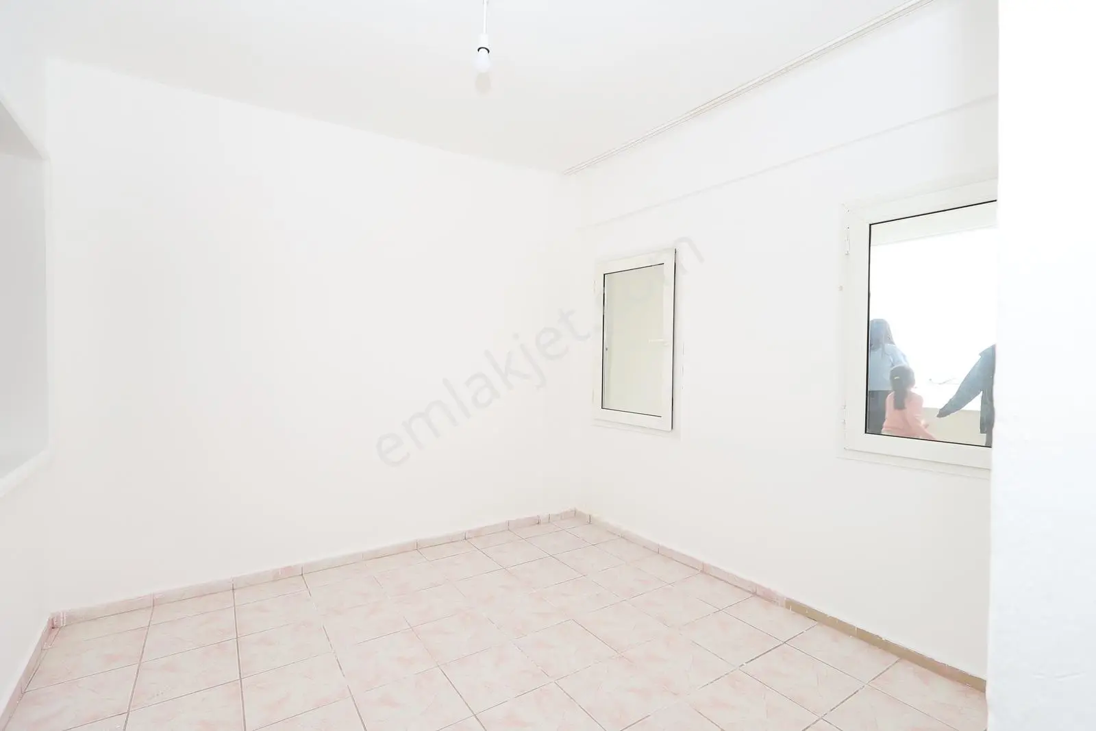 S-a-k-a-l-l-ı-d-a-n Turgutreiste Deniz Manzaralı Kiralık Daire - Görsel 2