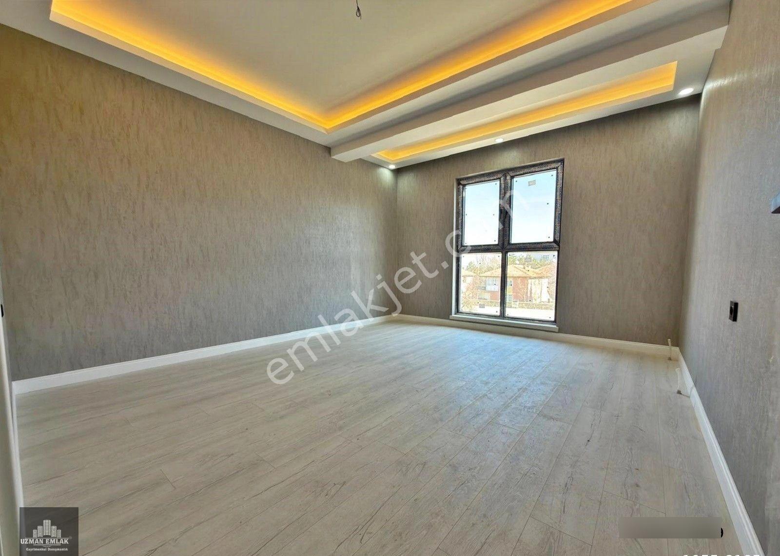 135m2 Kullanım Alanına Sahip Caddenin En Güzel Dairesi Satılık - Görsel 28