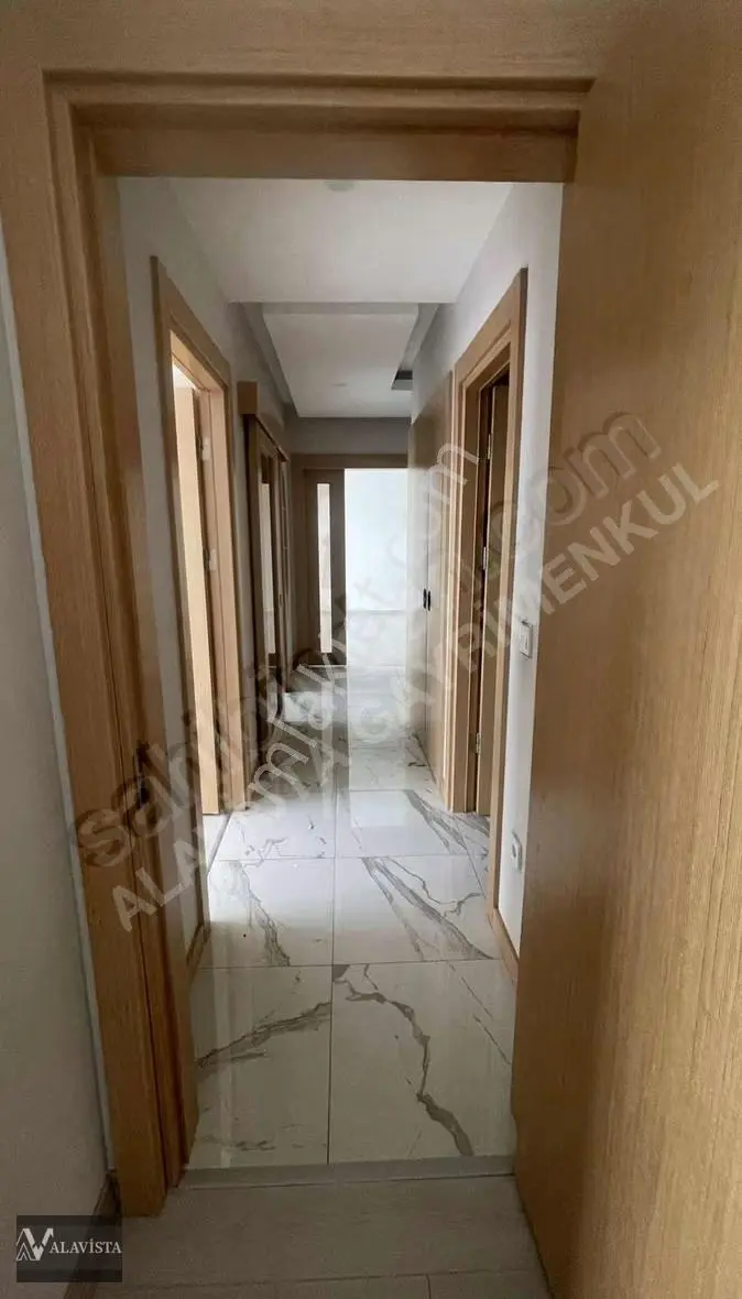 3. İstanbul Hasbahçe'de 2+1, 105m², Yol Cepheli Satılık Daire - Görsel 5