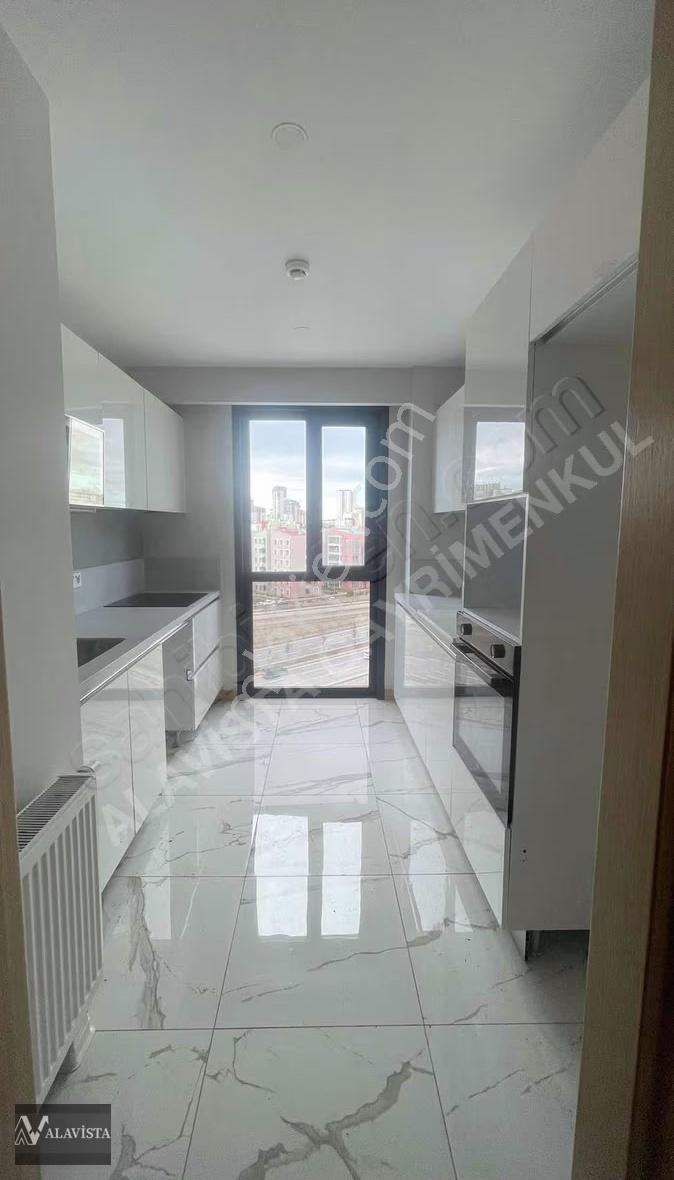 3. İstanbul Hasbahçe'de 2+1, 105m², Yol Cepheli Satılık Daire - Görsel 16