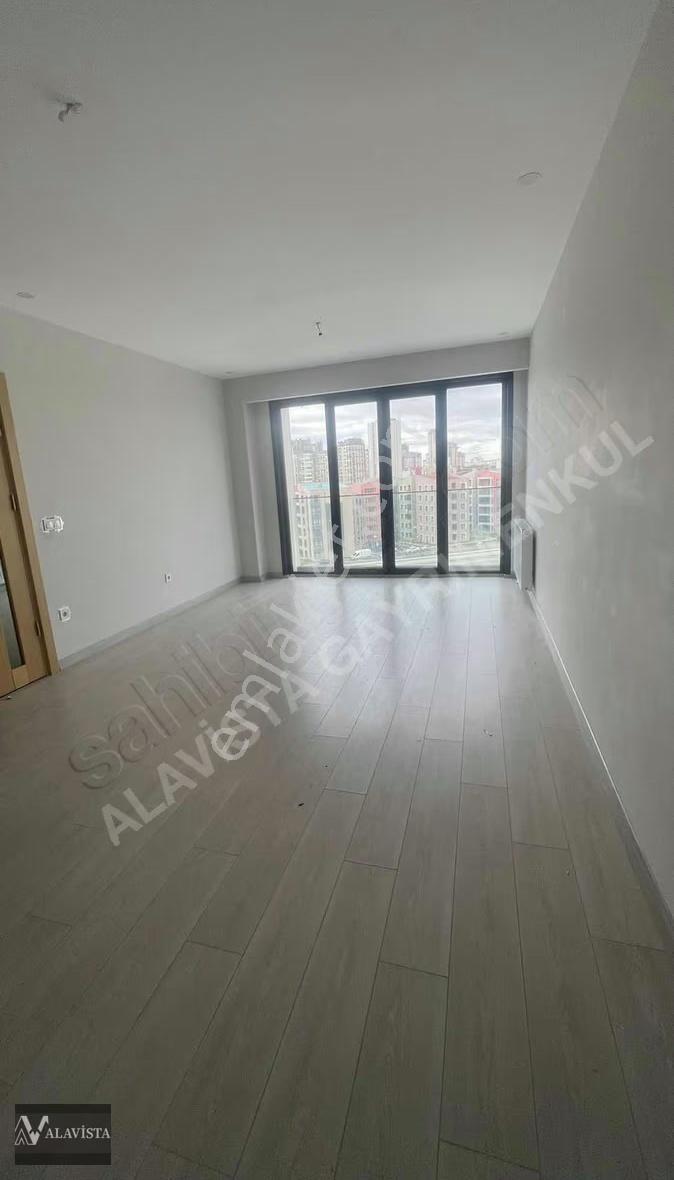 3. İstanbul Hasbahçe'de 2+1, 105m², Yol Cepheli Satılık Daire - Görsel 14