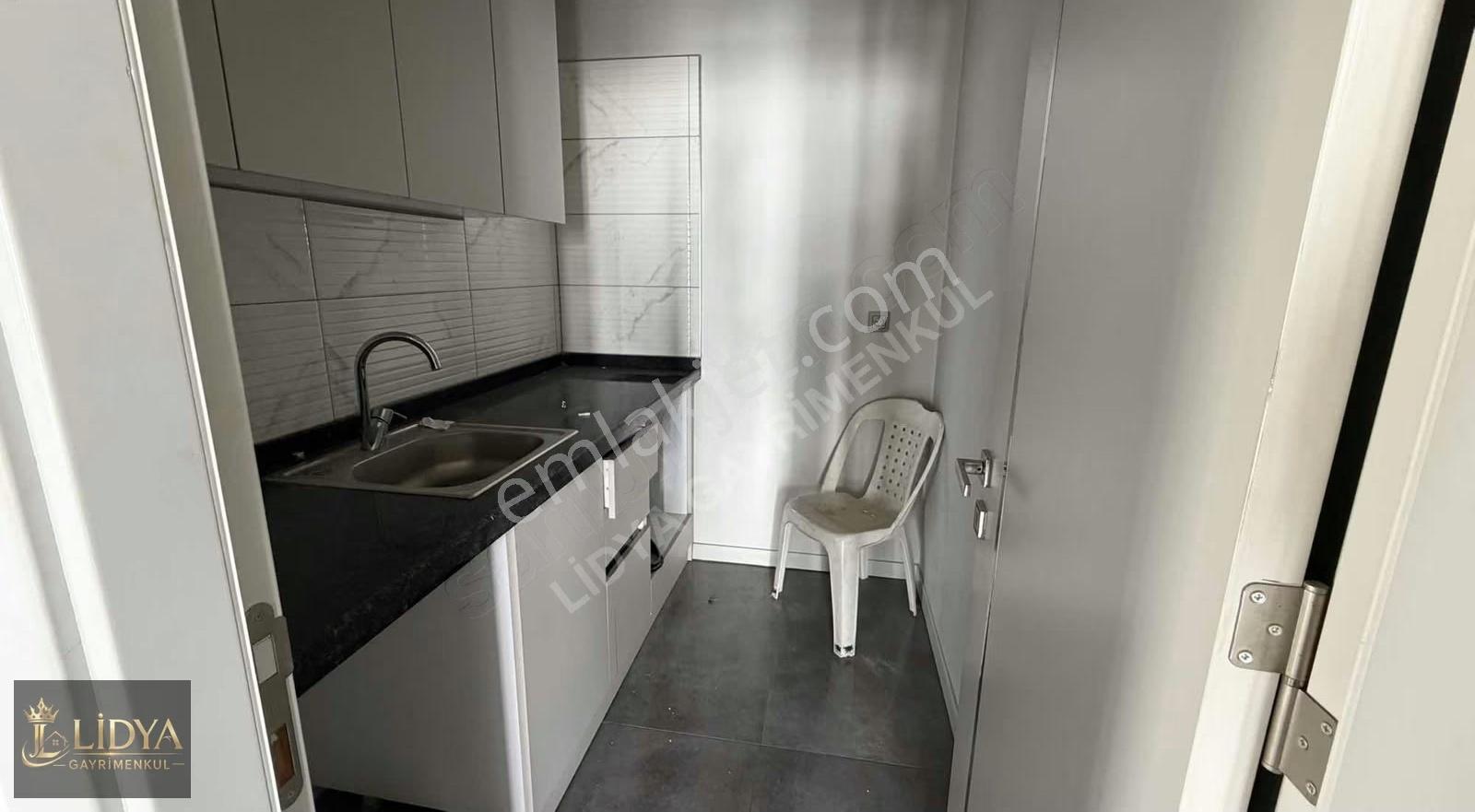 Erdemli Belediyesi Karşısı Kiralık 2+1 Ofis - Görsel 6