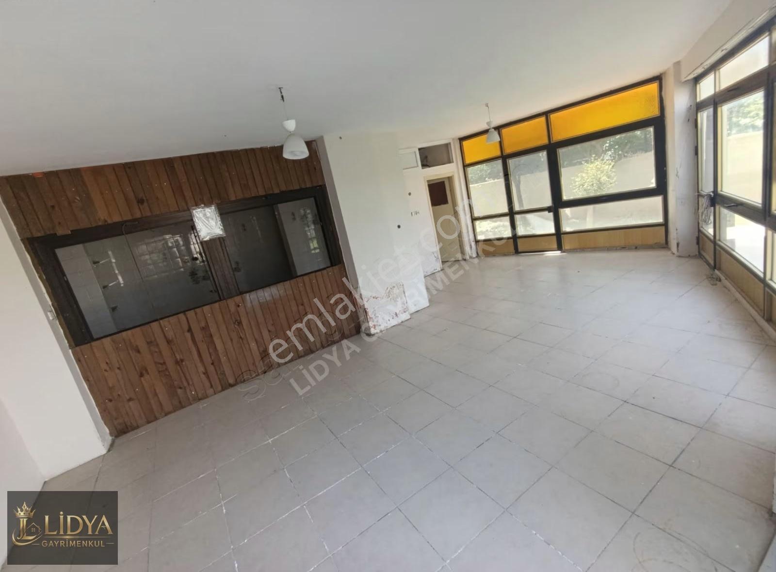 70 M2 Bir Dahası Olmayan Dükkan - Görsel 8