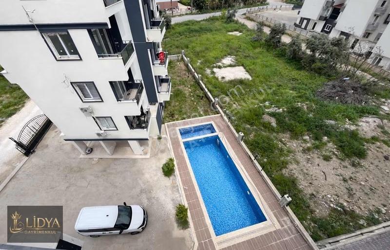 Tömük'te Sıfır Üç Cepheli 1+1 Satılıkyazlık - Görsel 3