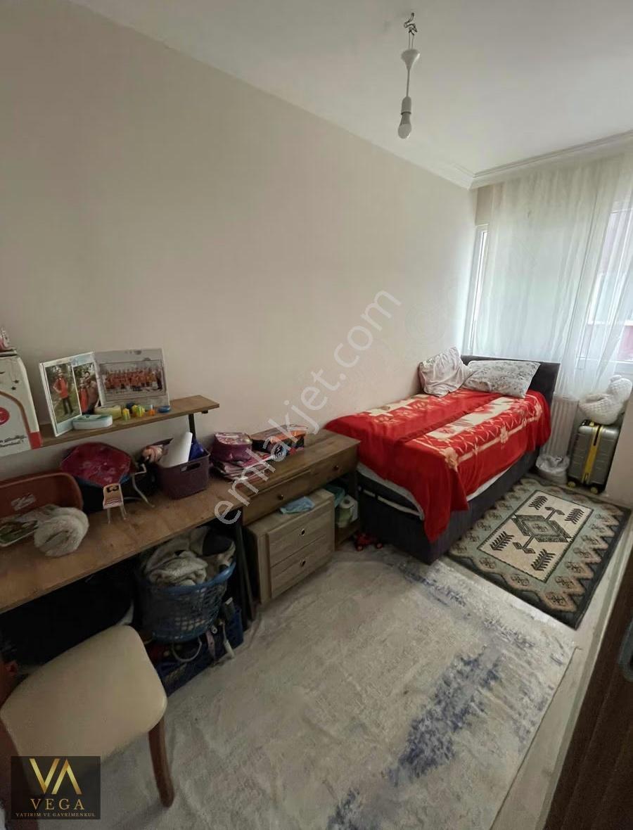 Muradiye Mahallesi Site İçi Satılık 2+1 Kapalı Mutfaklı Daire - Görsel 3