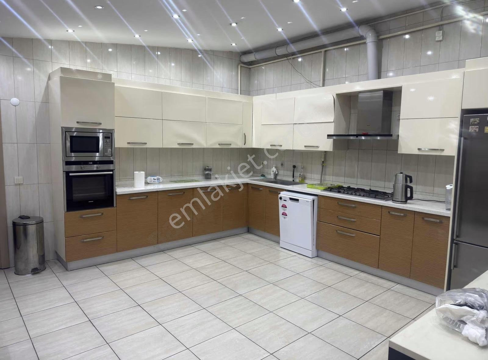 İkitelli Osb Bağ. Gün. San. Sit Kiralık Cadde Üzeri 6 Dükkan - Görsel 20