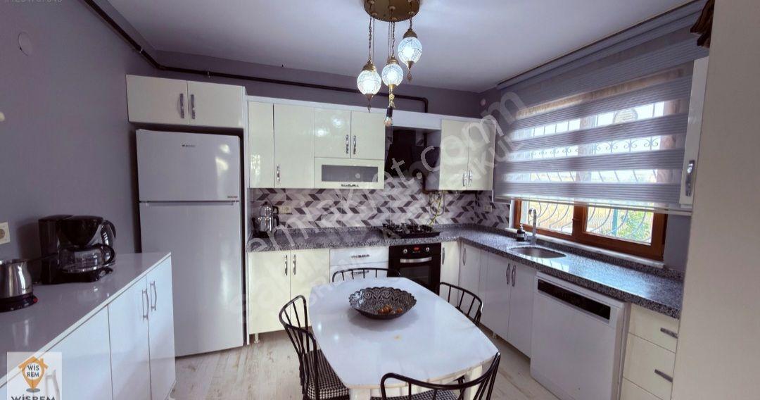 Silivri Balaban Önü Kapatmaz 3 Köşe 3 Kat Sahibindwn Satılık Villa - Görsel 5