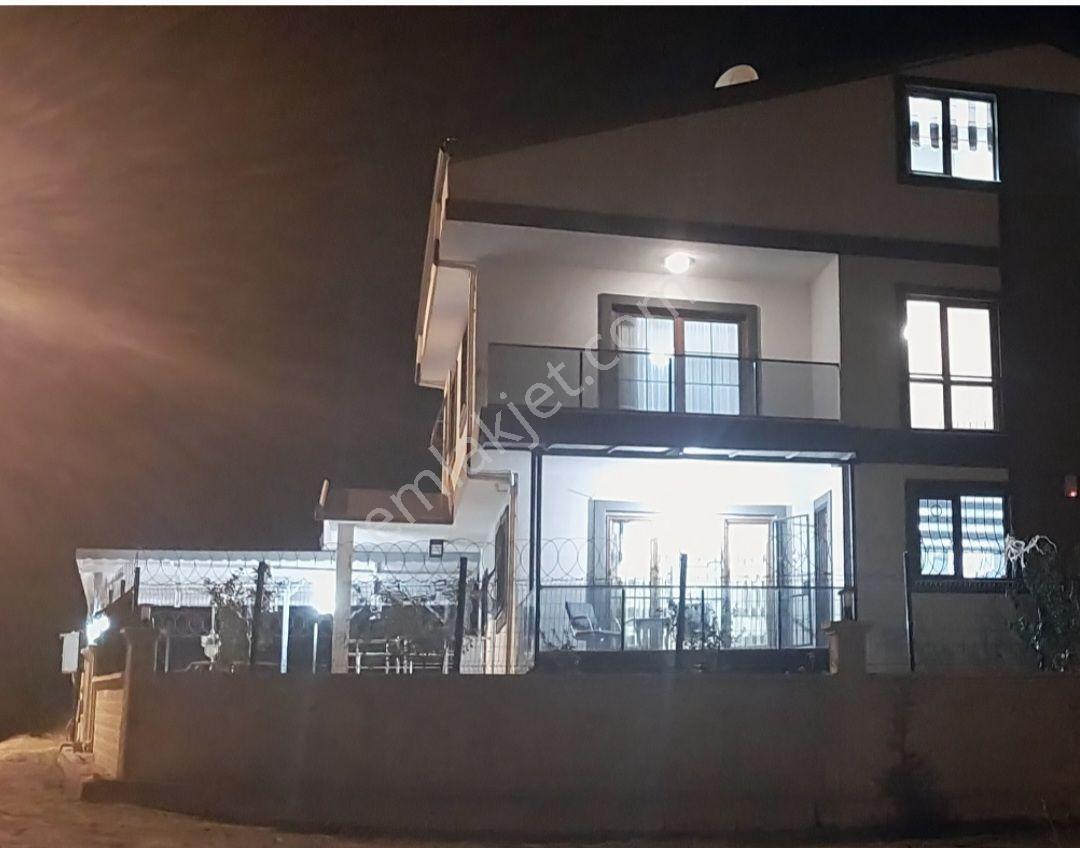 Silivri Balaban Önü Kapatmaz 3 Köşe 3 Kat Sahibindwn Satılık Villa - Görsel 7
