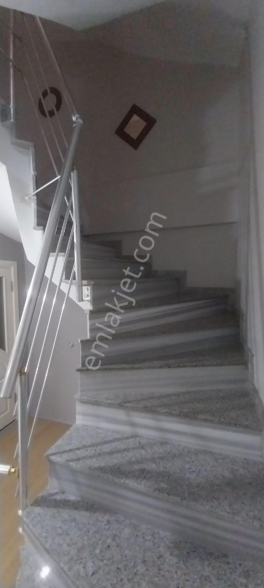 Silivri Balaban Önü Kapatmaz 3 Köşe 3 Kat Sahibindwn Satılık Villa - Görsel 16