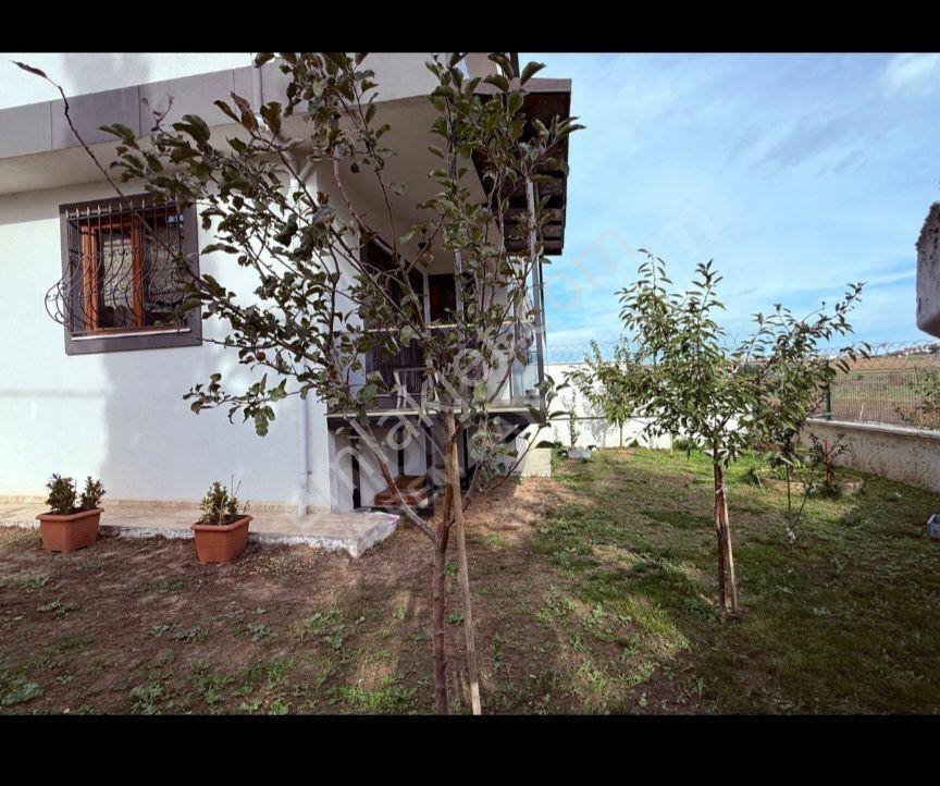 Silivri Balaban Önü Kapatmaz 3 Köşe 3 Kat Sahibindwn Satılık Villa - Görsel 24