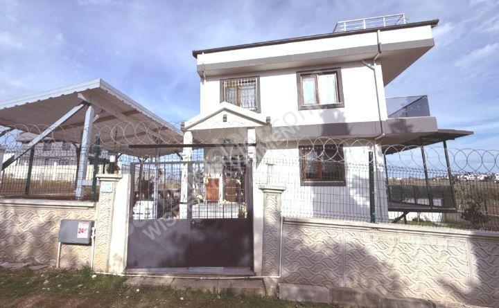 Silivri Balaban Önü Kapatmaz 3 Köşe 3 Kat Sahibindwn Satılık Villa - Görsel 2